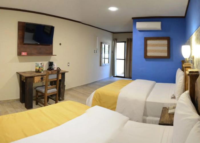 Hotel Hacienda Inn Aeropuerto