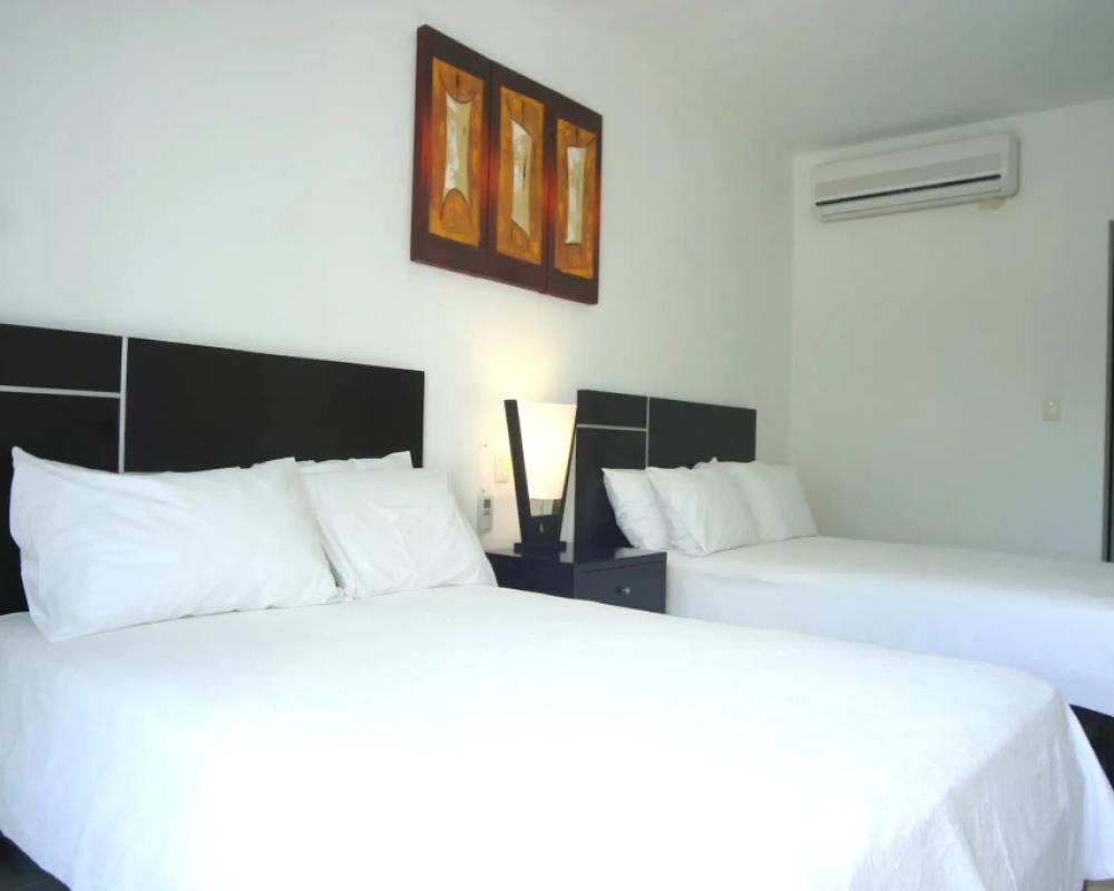 фото Hotel Holly