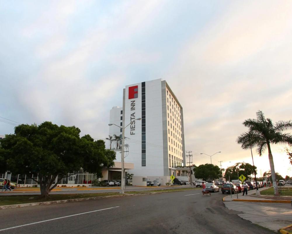 фото Fiesta Inn Merida