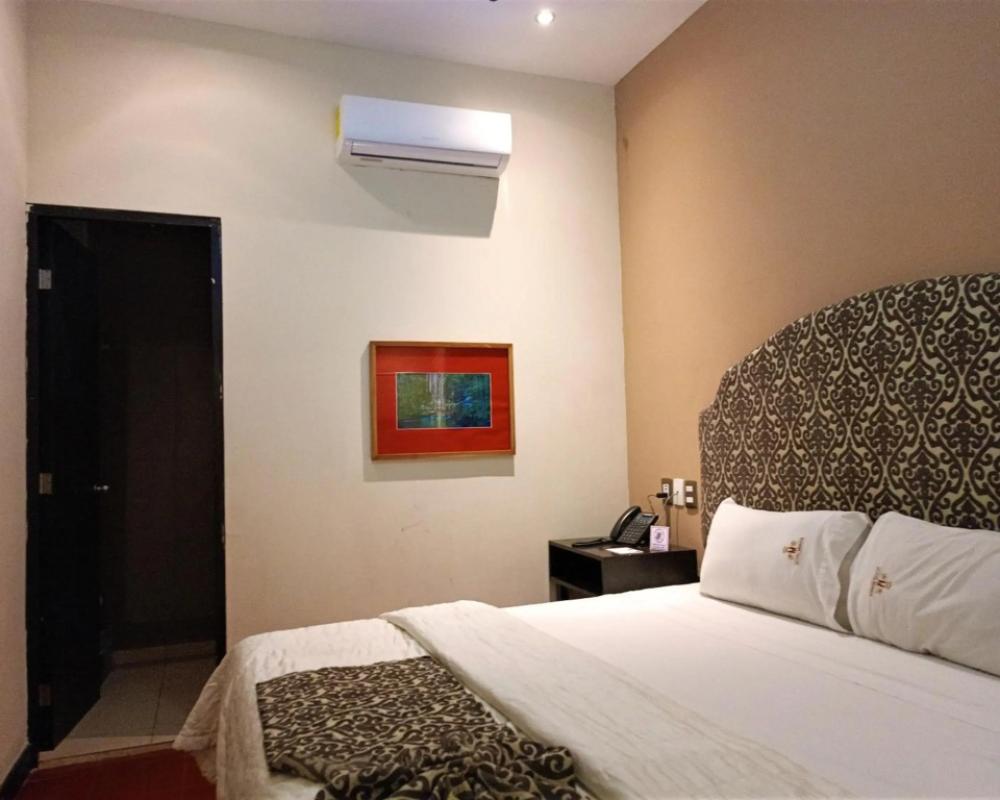 фото Hotel Merida