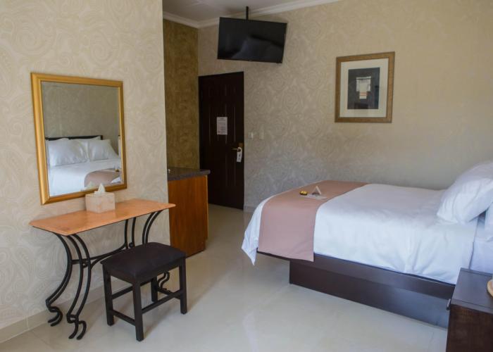 Hotel Palacio Maya
