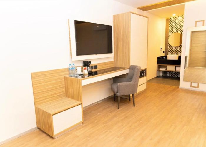 Hotel Plaza by Kavia