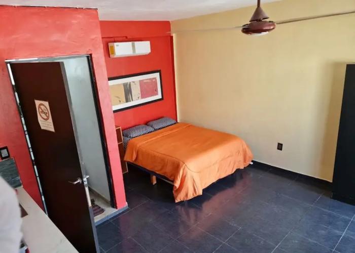 Independent Apartment Wifi AC, Stove, Fridge, TV