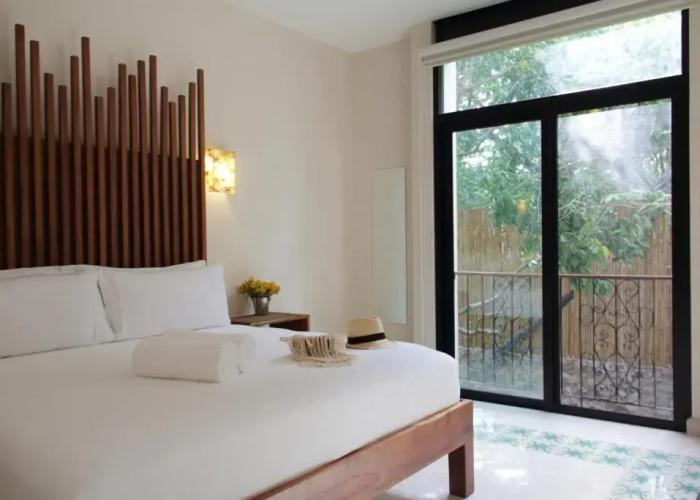 TreeHouse Boutique Hotel - Adults Only