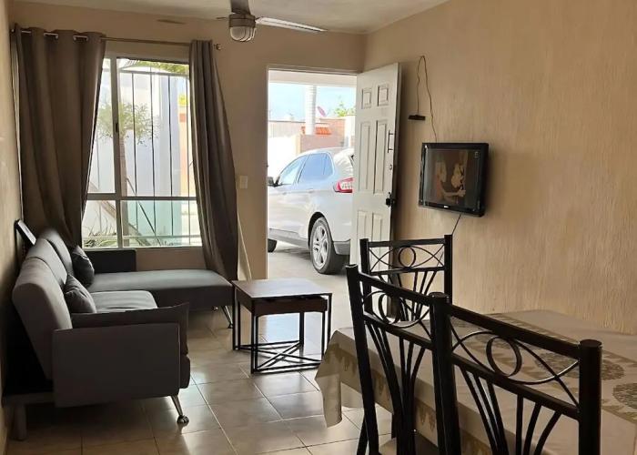 Nice House With Air Conditioning And Wifi