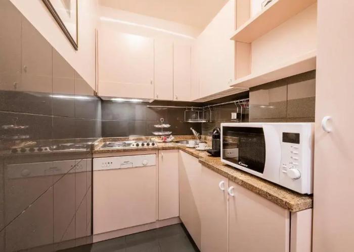 Milan Royal Suites - Centro Duomo