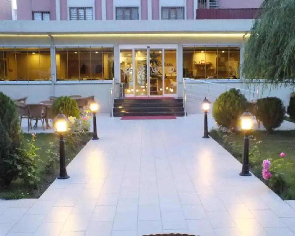 Hotel Izgi Turhan