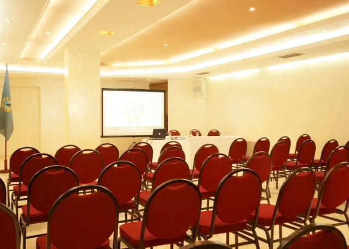 Hotel Intersuites