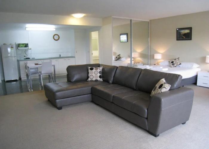 Albacore Apartments