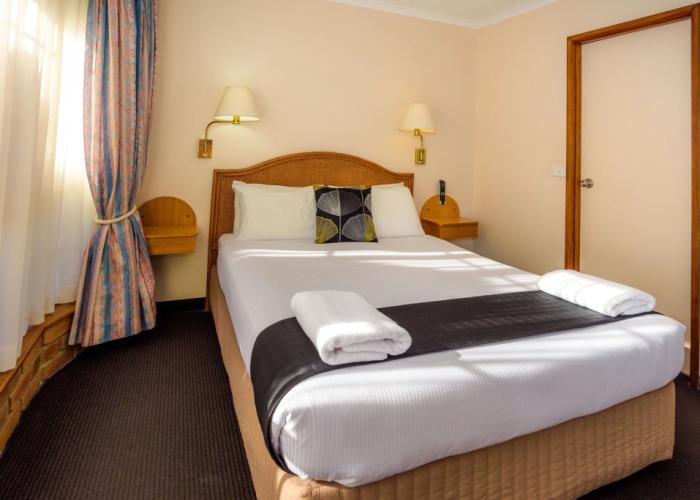 Sapphire Waters Motor Inn