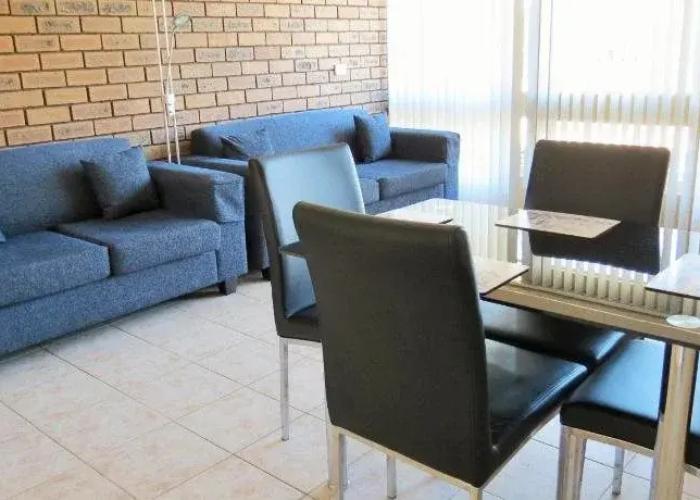 Chapman Court Holiday Units