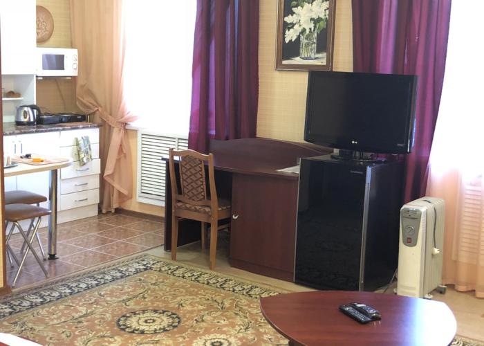 Studio na Lenina 23 Mirnydom Apartments