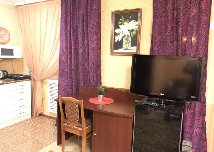 Studio na Lenina 23 Mirnydom Apartments