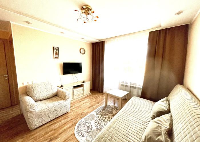 Studiya Na Tihonova Mirnydom Apartments