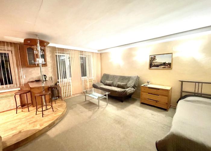 Mirnydom U Hrama Apartments