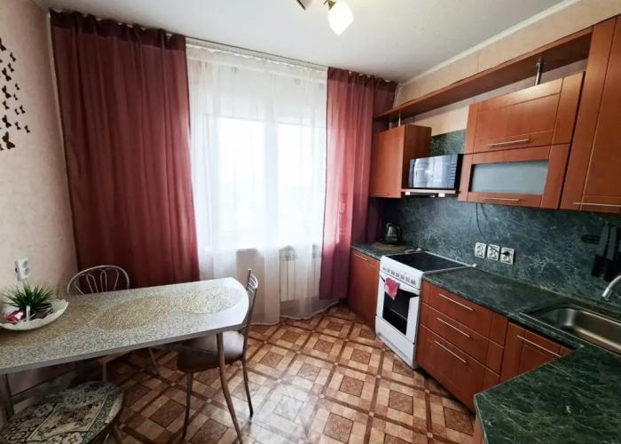 V tsentre na ulice Lenina Apartments