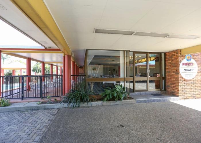 Reef Resort Motel