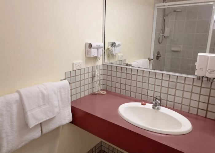 White Lace Motor Inn