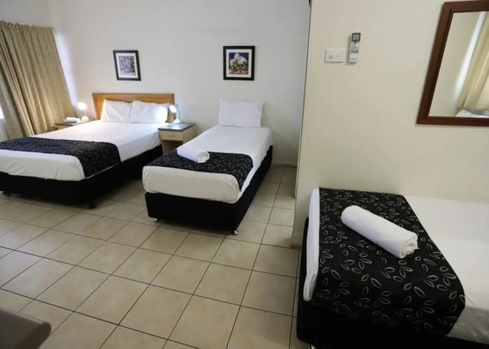 Tropic Coast Motel