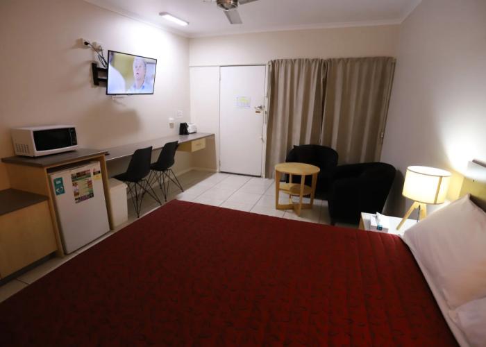 Tropic Coast Motel