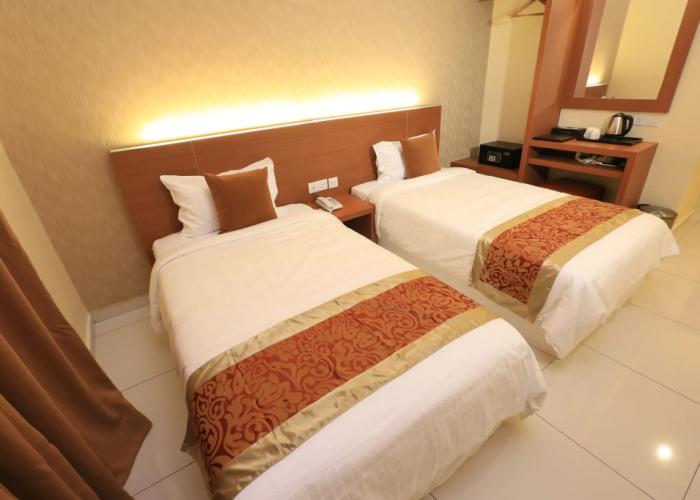 Supreme Hotel