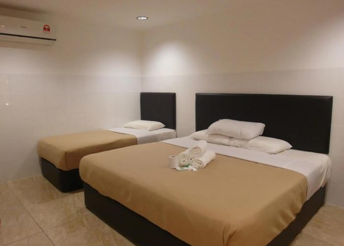 Comfort Two Hotel