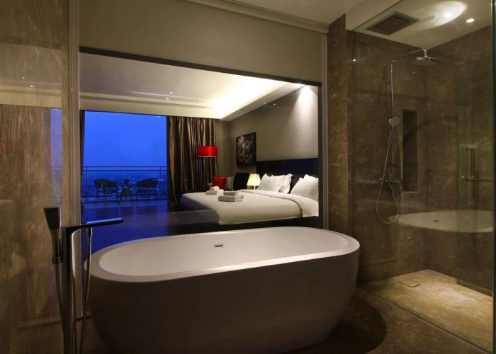 The Shore Hotel & Residences