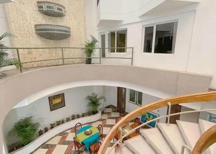 Hotel Prado 72 INN
