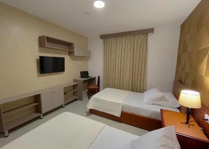 Hotel Prado 72 INN