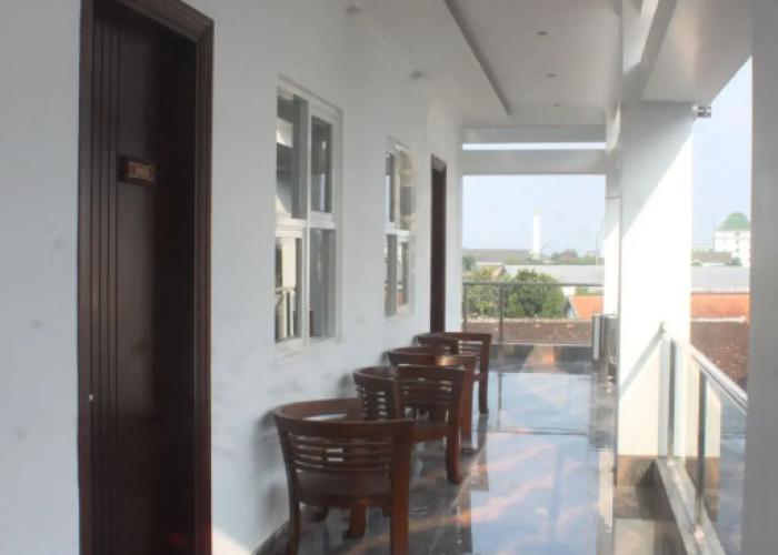 Tlogomas Guest House