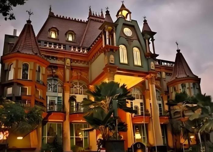 Gajahmada Graha Hotel