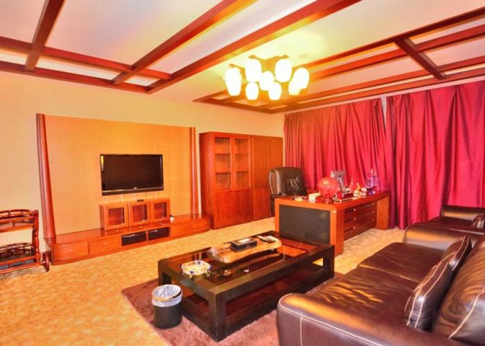 Baotou West Lake Hotel