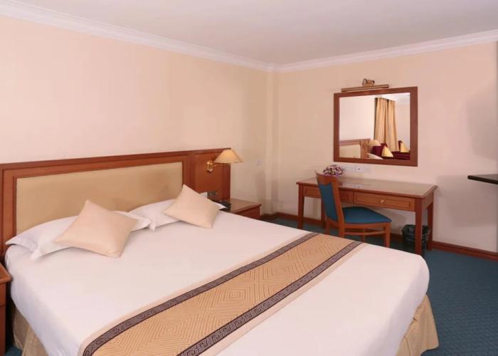 Hotel Santosa