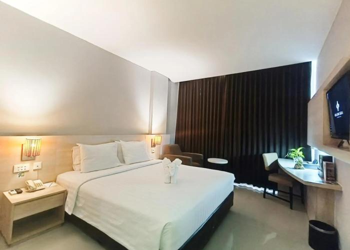 Grand Cakra Hotel
