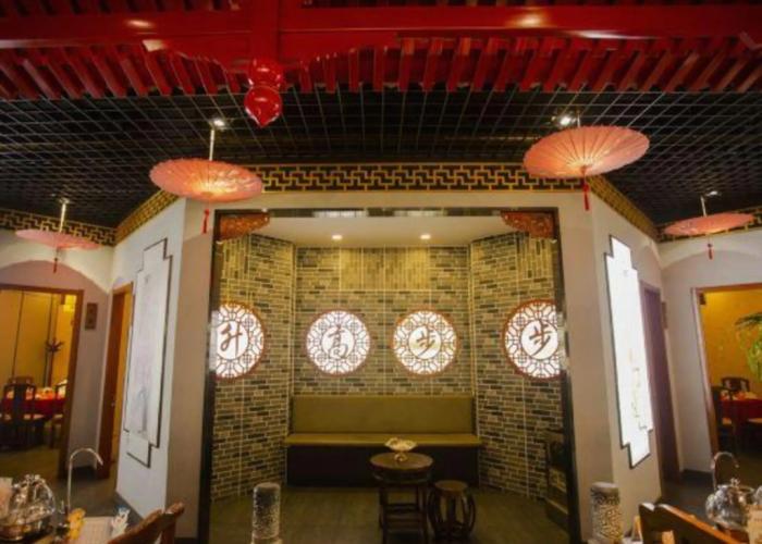 Baotou Mulong Hotel (Baotou Railway Station University of Science and Technology)