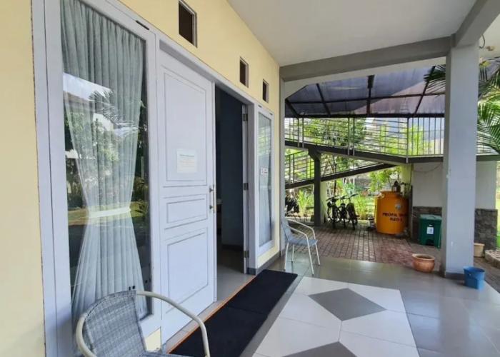 Candi Panggung Family Guest House Syariah