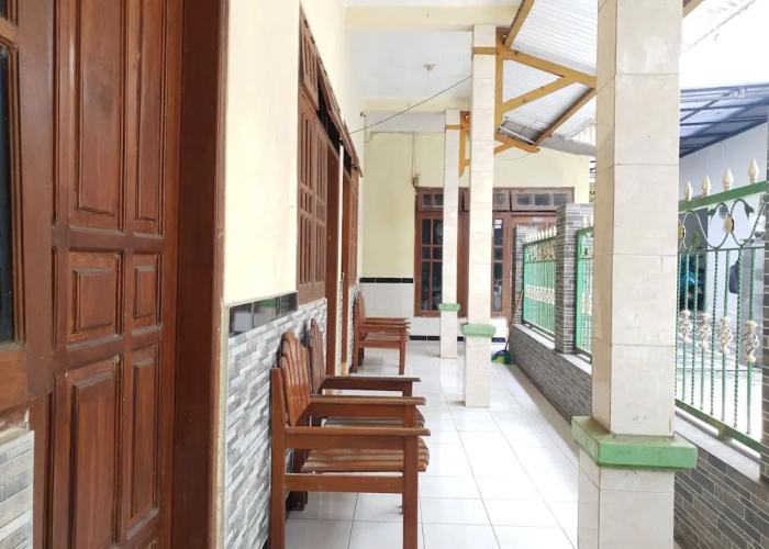 OYO Life  92620 Syfa Kost