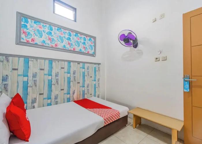 OYO 94148 Forzando Hotel