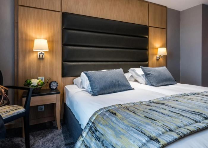 Hotel Bristol
