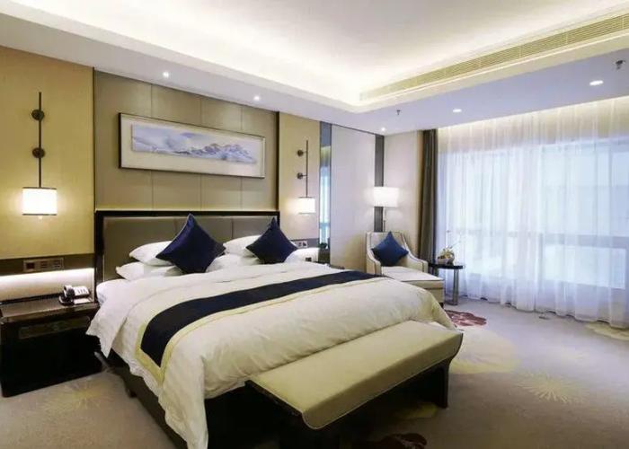 Qingshan Hotel Baotou（Yingbin Building）