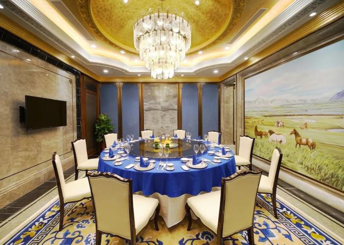 Qingshan Hotel Baotou（Yingbin Building）