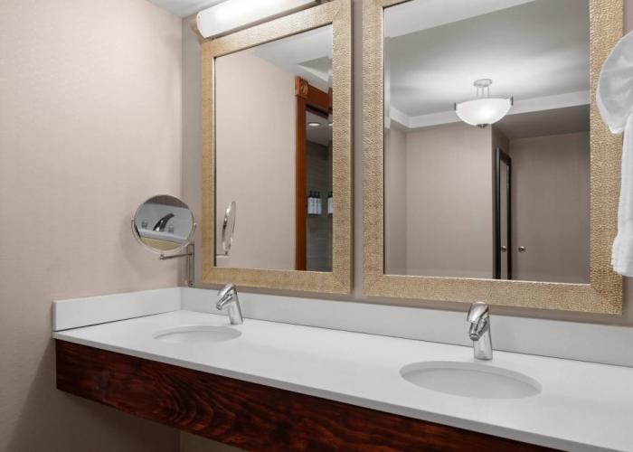 Wyndham Moline on John Deere Commons