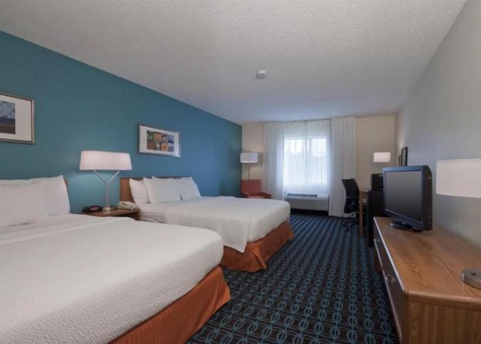 Spark by Hilton Moline Quad Cities