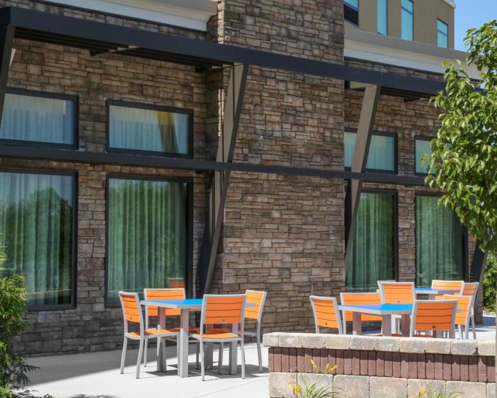 Holiday Inn Express Moline - Quad Cities Area by IHG