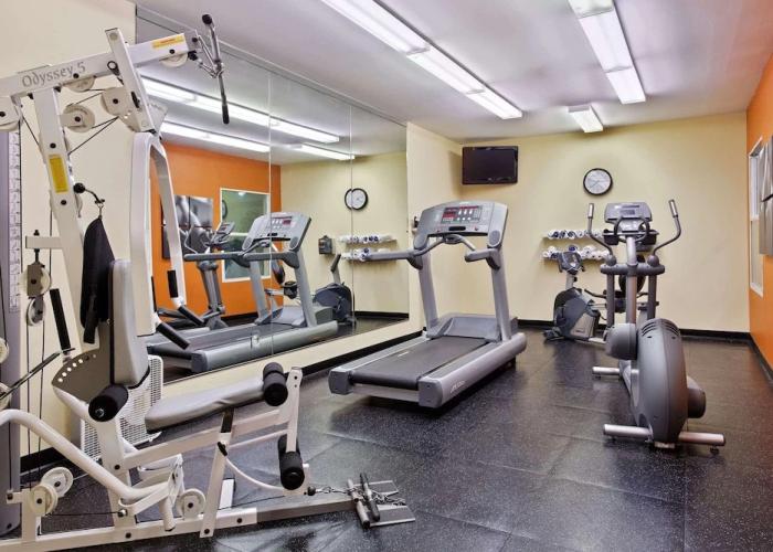 Country Inn & Suites By Carlson, Moline Airport, IL