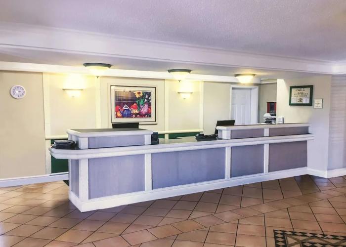 La Quinta Inn Moline Airport
