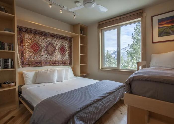 Juniper Springs Lodge by Mammoth Five Star