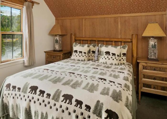 Tamarack Lodge and Resort