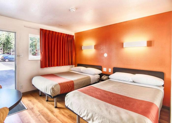 Motel 6 Mammoth Lakes, CA