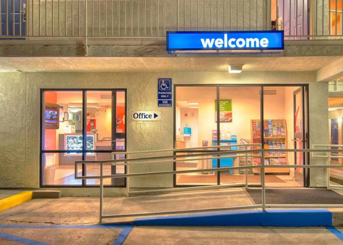 Motel 6 Mammoth Lakes, CA